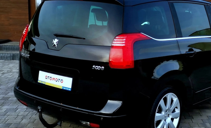 Peugeot 5008 cena 26500 przebieg: 205000, rok produkcji 2011 z Mogielnica małe 742
